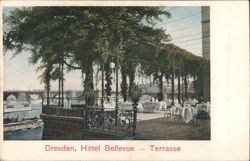 Dresden, Hôtel Bellevue Terrasse with River View Postcard
