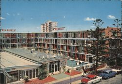 Sea-Breeze Motel Restaurant, Surfers Paradise Postcard