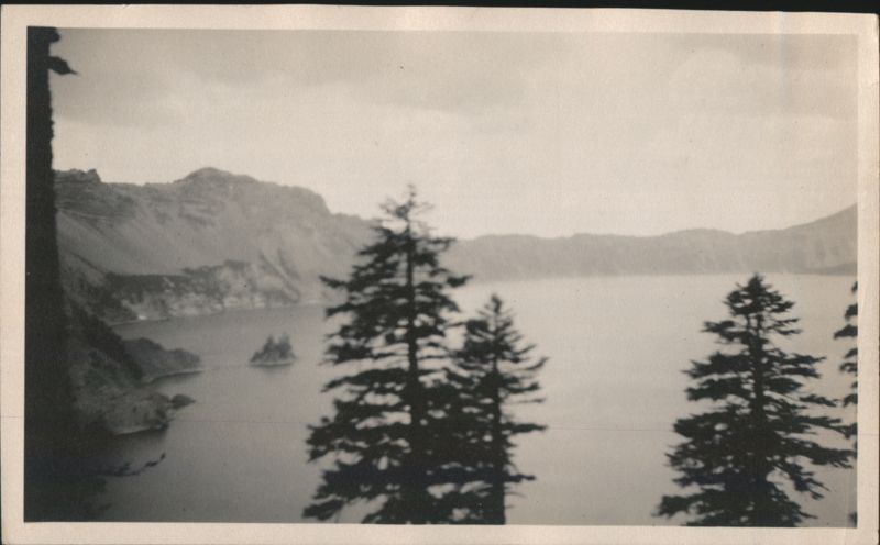Crater Lake, OR with Wizard Island Oregon