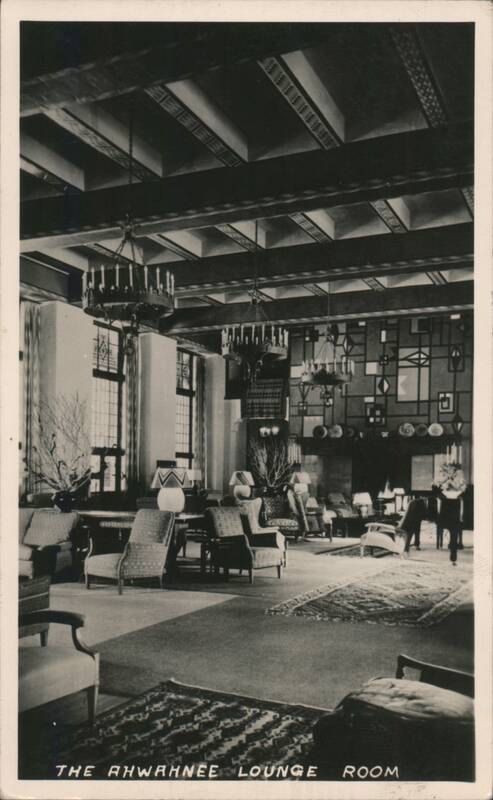 The Ahwahnee Lounge Room, Yosemite National Park California