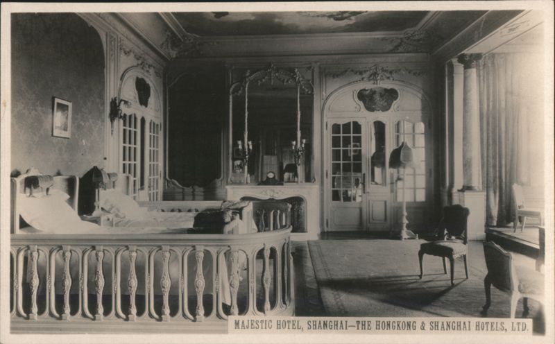 Majestic Hotel Shanghai, Luxurious Hotel Room Interior