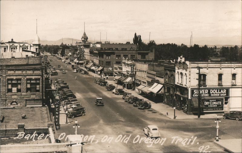 Baker, OR Main Street on Old Oregon Trail