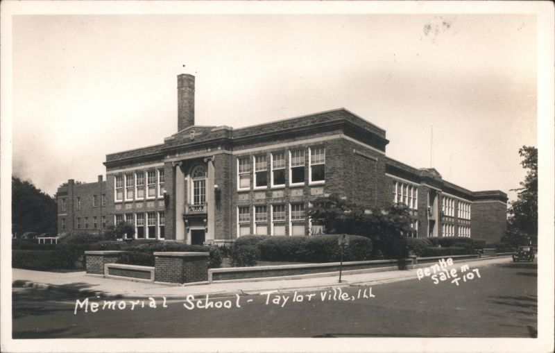 Memorial School - Taylorville, IL Illinois
