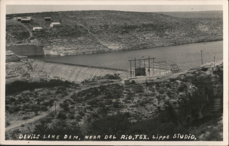 Devils Lake Dam, near Del Rio
