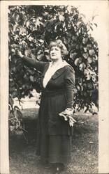 Mrs. B. W. Burglund or Netta Beard, 1919 Postcard