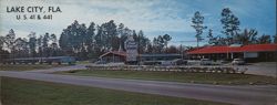 Howard Johnson's Restaurant & Motor Lodge, US 41 & 441 Large Format Postcard