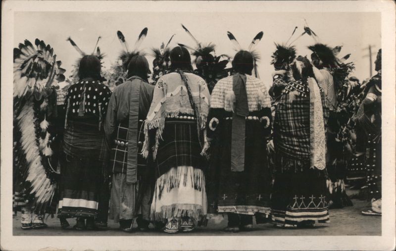 Native American Dancers in Traditional Regalia Native Americana