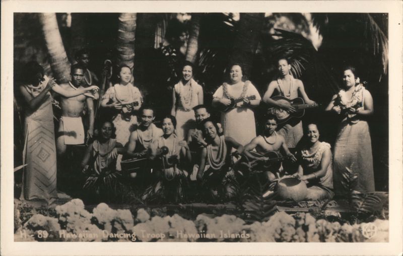 Hawaiian Dancing Troop - Hawaiian Islands
