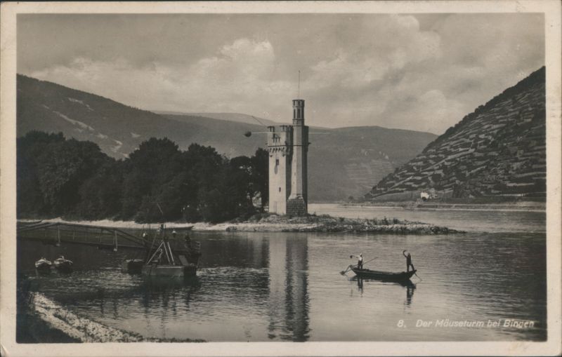 Mäuseturm Tower on the Rhine River near Bingen Germany