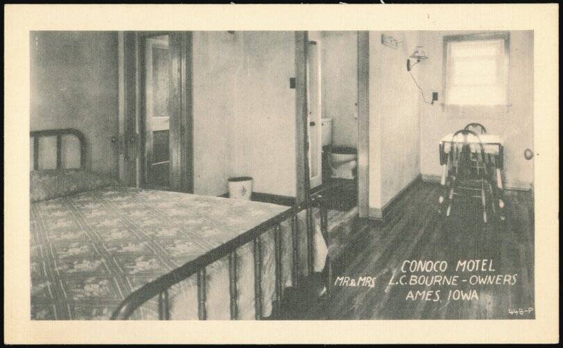 Conoco Motel, Mr. & Mrs. L.C. Bourne Owners Ames Iowa