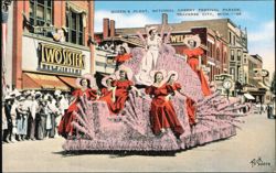 Queen's Float, National Cherry Festival Parade Postcard