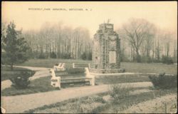 Roosevelt Park Memorial, Metuchen, New Jersey Postcard
