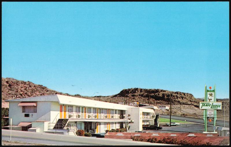 TraveLodge Motel, U.S. 66 and State 93 Kingman Arizona