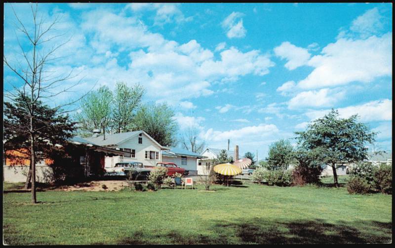 Singing Pines Motel Resort Setting and Grounds Nashville Indiana