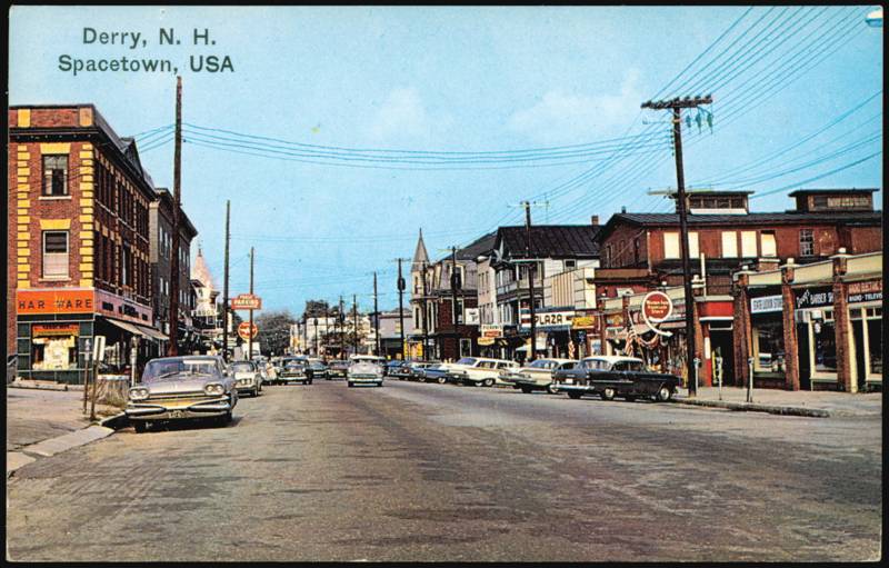 Looking East on Broadway, Spacetown, USA Derry New Hampshire