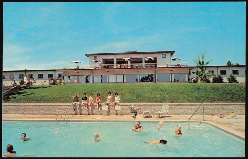 Kenlake Hotel Swimming Pool, Kentucky Lake State Park Hardin