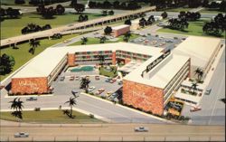 Holiday Inn of America-Central, South Main Postcard