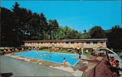 Motel Montreal Swimming Pool & Grounds Postcard