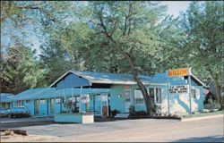 Willow Motel, Mt. Whitney & Gateway to Death Valley Postcard