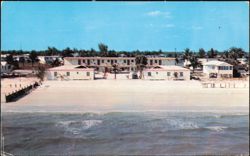 Dream Port Motel Directly on the Gulf of Mexico Postcard