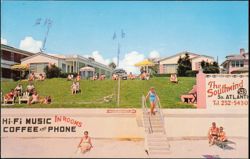 The Southwind Motel & Apartments Beachside View Postcard