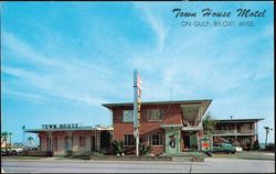 Town House Motel on Gulf, 116 E. Beach St., Route 90 Postcard
