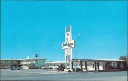 TraveLodge Motel Exterior & Large Sleepy Bear Sign Postcard