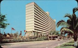 Luxurious Hotel Acapulco Hilton Postcard