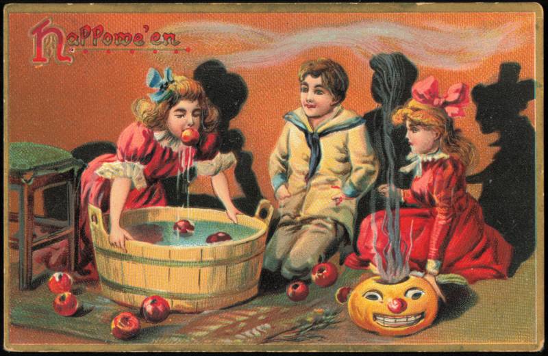 Halloween Children Bobbing for Apples Tuck Series 150