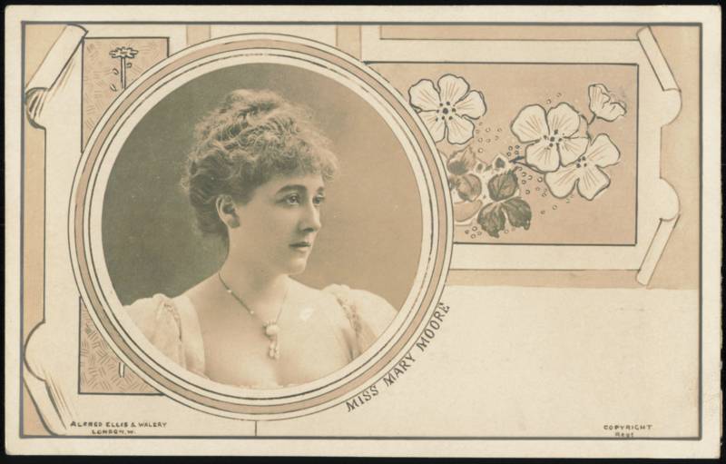 Mary Moore Portrait, Alfred Ellis & Walery Studio