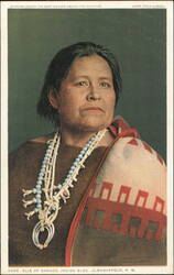 Elle of Ganado, Navajo Weaver, Indian Building Postcard