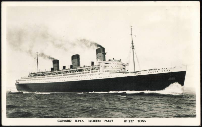 Cunard R.M.S. Queen Mary Ocean Liner at Sea Cruise Ships