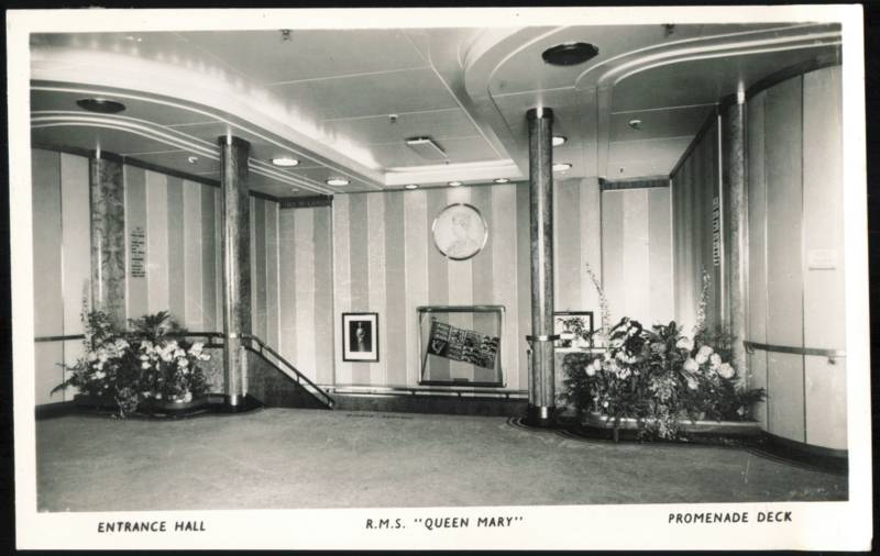 RMS Queen Mary Entrance Hall Promenade Deck Interior