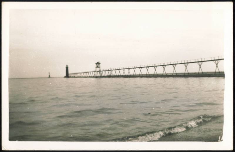 Kenosha North Pier Light & Catwalk, Lake Michigan Wisconsin