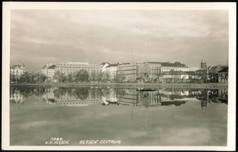 Bergen Centrum View Across Lille Lungegårdsvannet Norway