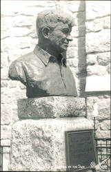 Bust of Will Rogers by Jo Davidson at the Shrine of the Sun Postcard