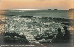 Praia de Ubatuba Ocean Waves, Couple on Rocks Postcard