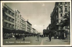 Viale XXIV Maggio Street Scene with Pedestrians Postcard