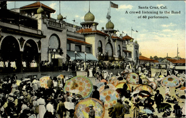 A Crowd Listening To The Band Of 60 Performers Santa Cruz California