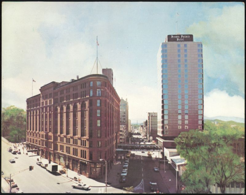 The Brown Palace Hotel, 500 Completely Air Conditioned Rooms Denver Colorado
