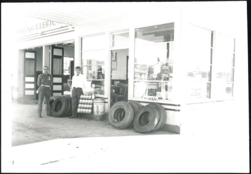 Ricca Bros. Station, Kingman, Arizona (Reprint)