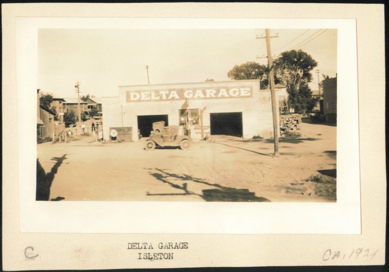 Delta Garage, Isleton, California, 1934