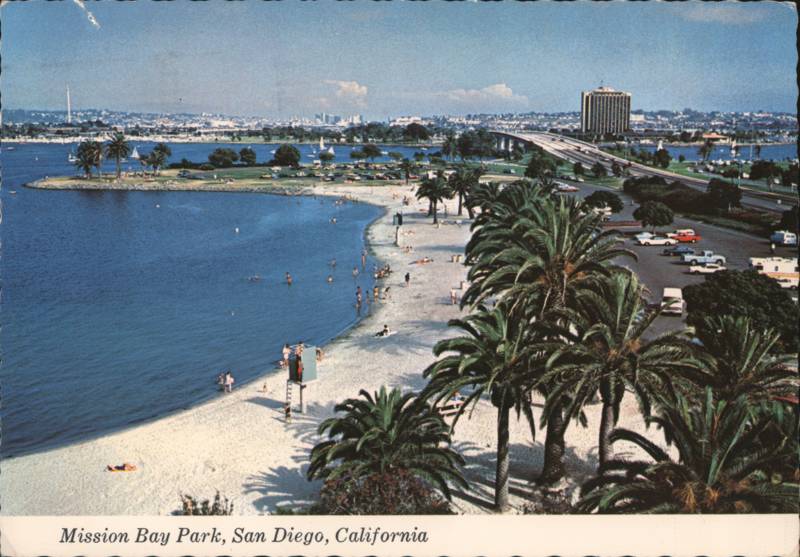 Mission Bay Park Sandy Beach, Palm Trees & Harbor View