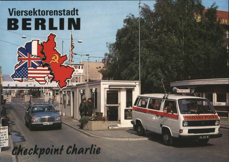 Checkpoint Charlie, Viersektorenstadt