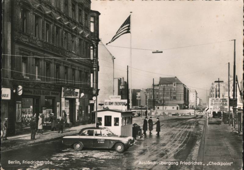 Ausländerübergang Friedrichstraße, Checkpoint Charlie