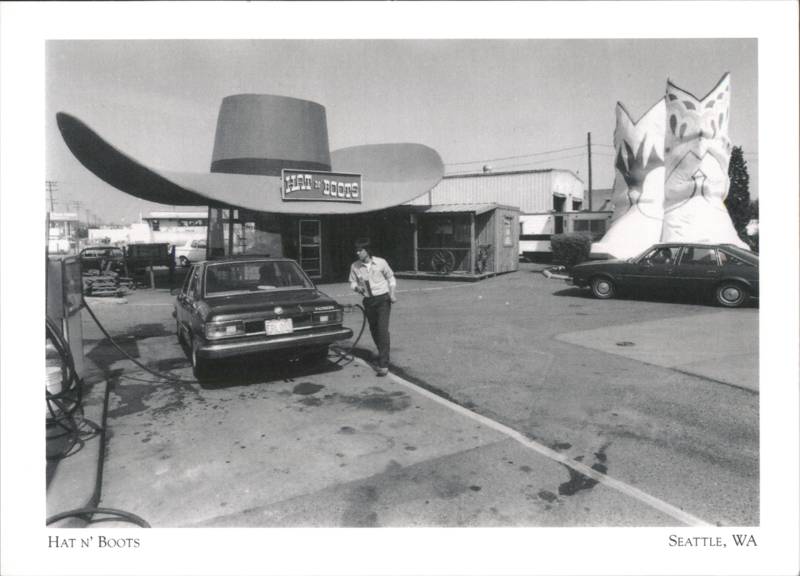 Hat n' Boots Gas Station, Georgetown
