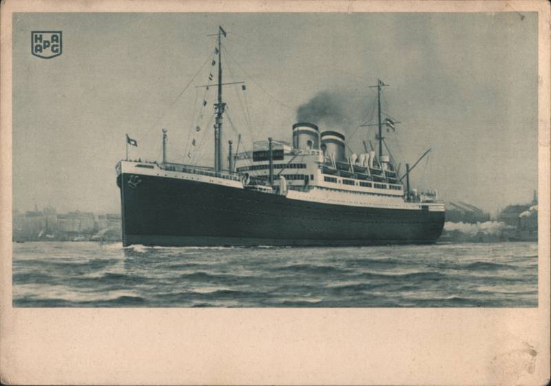 Hamburg-Amerika Linie Ocean Liner HAPAG Steamship