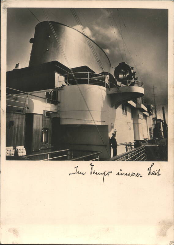 Im Tempo Unserer Zeit, Ocean Liner Funnel and Deck