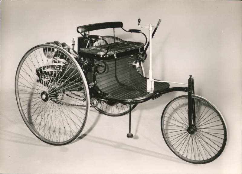 Benz Patent-Motorwagen 1886, Mercedes-Benz