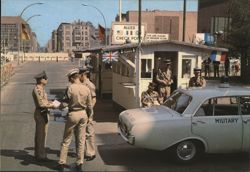 Friedrichstraße Checkpoint Charlie Allied Guardhouse Postcard